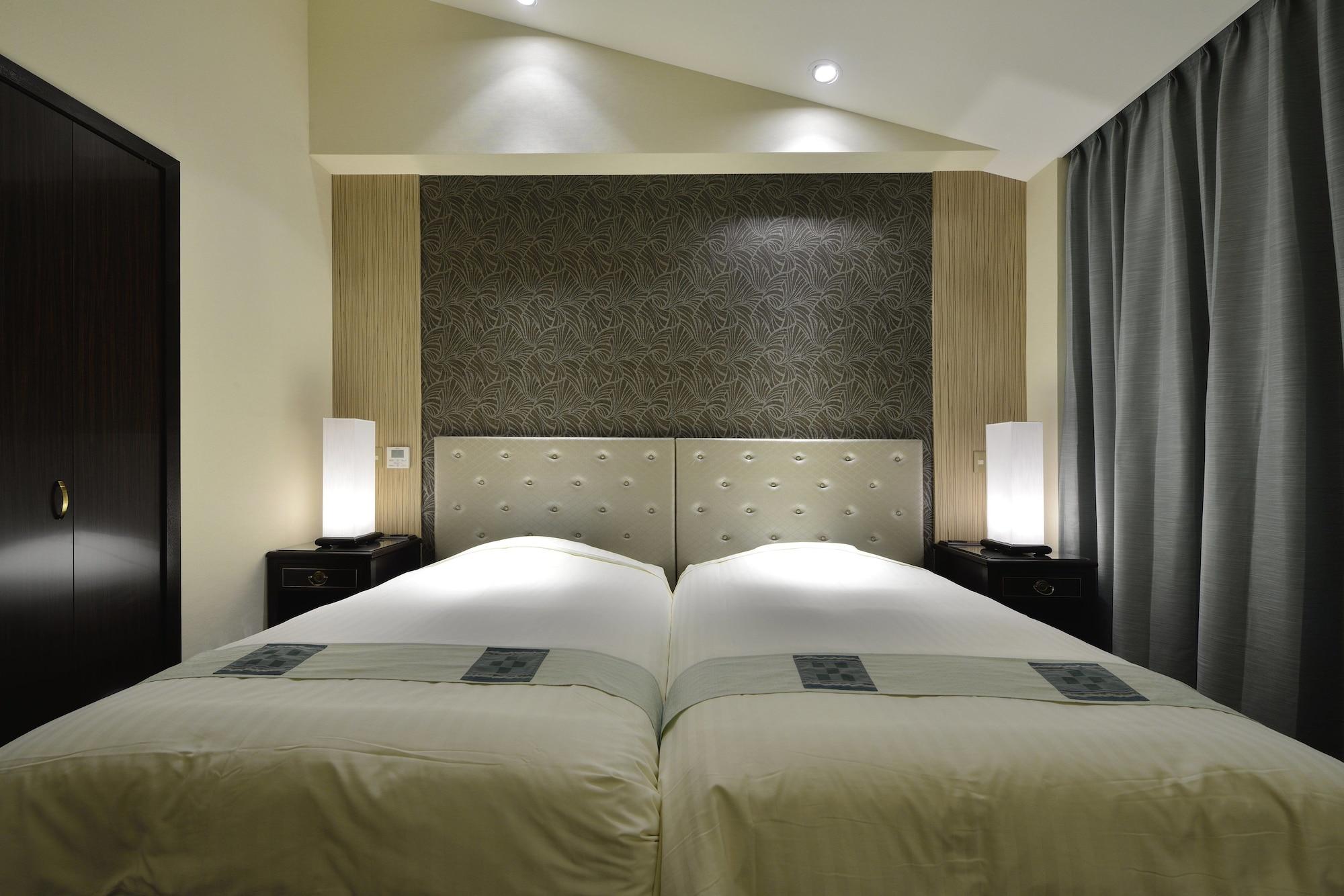 โอกินาว่า คาริยูชิ รีสอร์ต เอ็กเซส อิชิงากิ Hotel Ishigaki  ภายนอก รูปภาพ