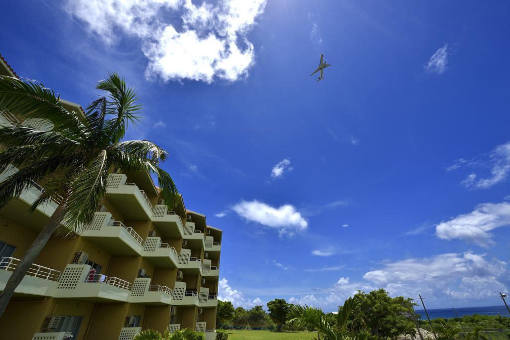 โอกินาว่า คาริยูชิ รีสอร์ต เอ็กเซส อิชิงากิ Hotel Ishigaki  ภายนอก รูปภาพ