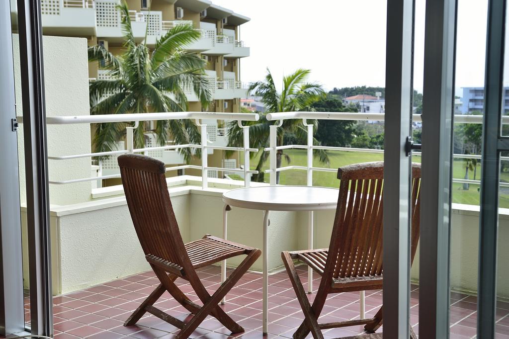 โอกินาว่า คาริยูชิ รีสอร์ต เอ็กเซส อิชิงากิ Hotel Ishigaki  ภายนอก รูปภาพ