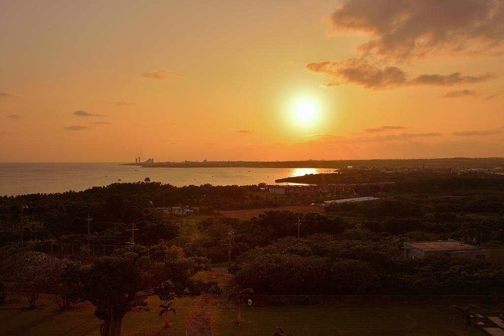 โอกินาว่า คาริยูชิ รีสอร์ต เอ็กเซส อิชิงากิ Hotel Ishigaki  ภายนอก รูปภาพ