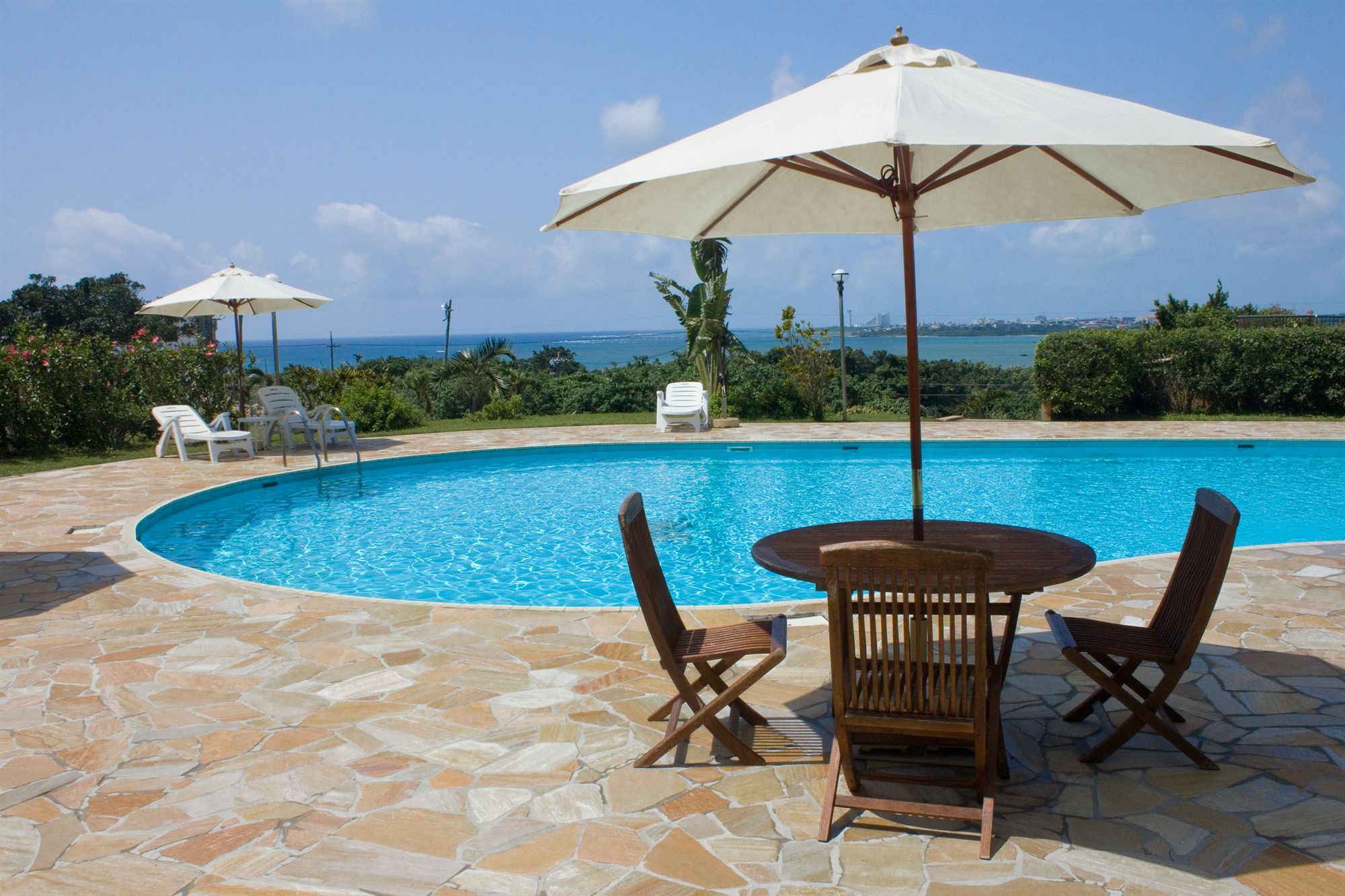 โอกินาว่า คาริยูชิ รีสอร์ต เอ็กเซส อิชิงากิ Hotel Ishigaki  ภายนอก รูปภาพ